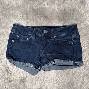 American Eagle Low Rise Cut Off Cuffed 2.5” inseam Denim Shorts Size 0